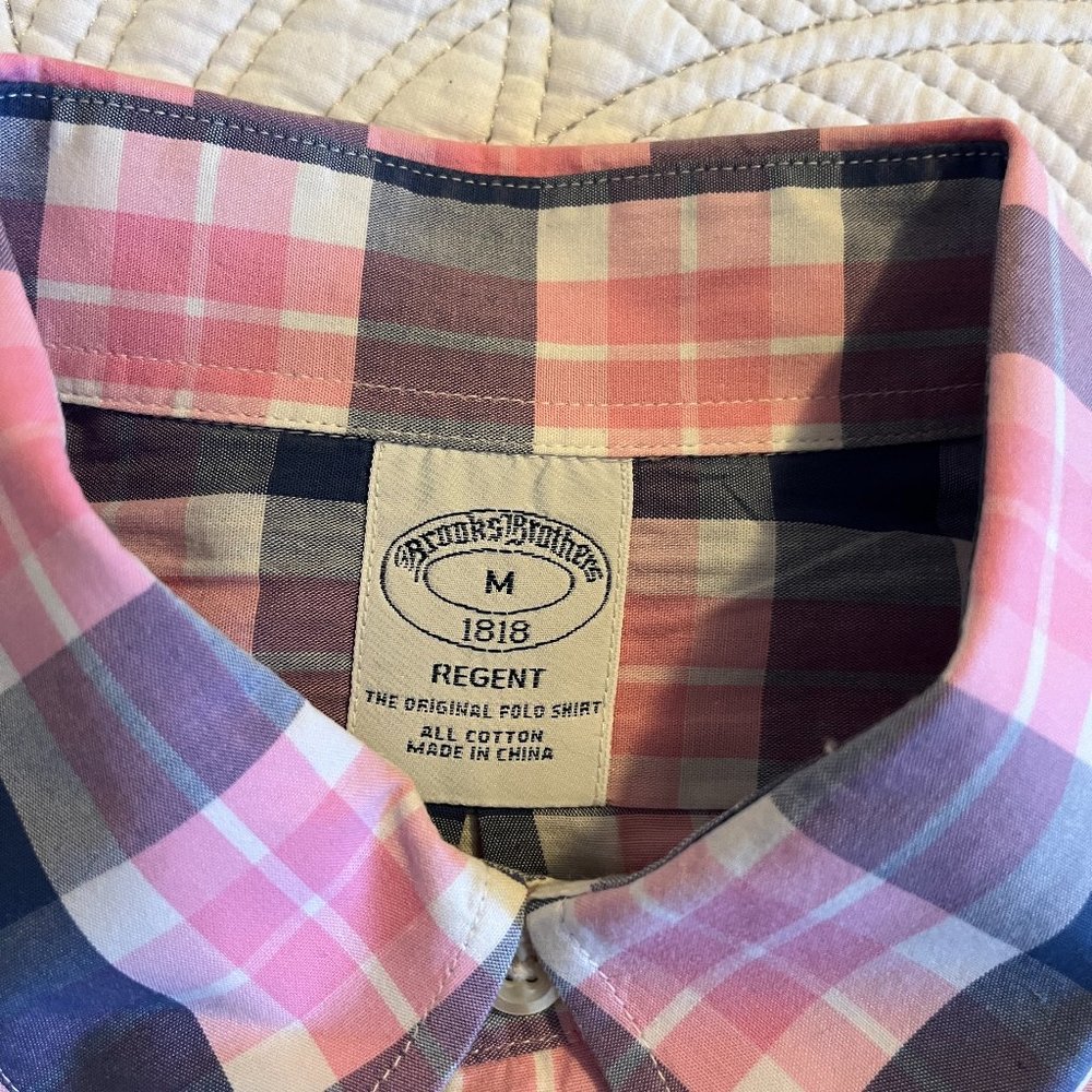 BROOKS BROTHERS REGENT SZ MEDIUM LS ALL COTTON DRESS SHIRT